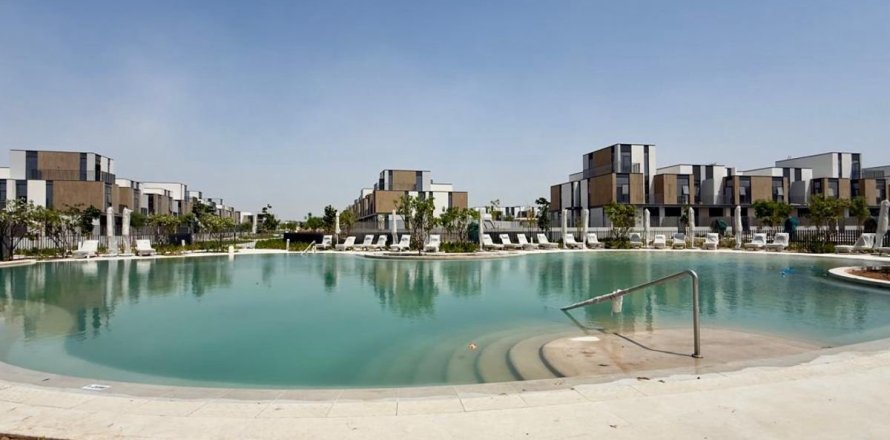 Villa en Dubai, 3 dormitorios, 168.2 m², № 41834