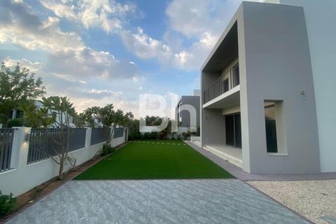 Villa en Dubai Hills Estate, Dubai, 5 dormitorios, 559 m², № 23341 - foto 12