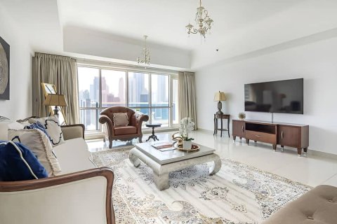 Apartment in Business Bay, Dubai 2 bedrooms, 136 sq.m. № 56359 - photo 1