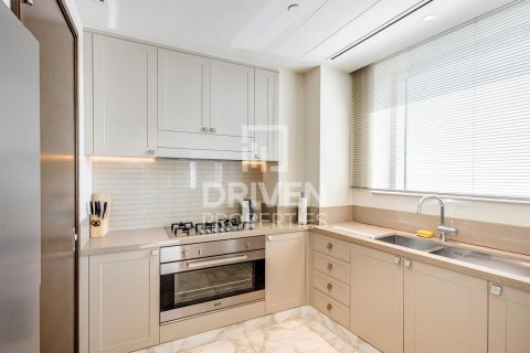Apartamento en The Address Residence Fountain Views, Downtown Dubai (Downtown Burj Dubai), Dubai, 3 dormitorios, 183.76 m², № 136749 - foto 4