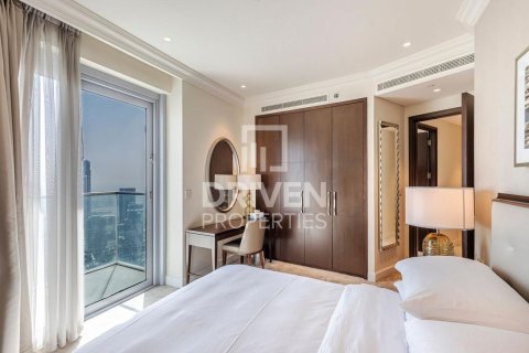 Apartamento en The Address Residence Fountain Views, Downtown Dubai (Downtown Burj Dubai), Dubai, 3 dormitorios, 183.76 m², № 136749 - foto 9