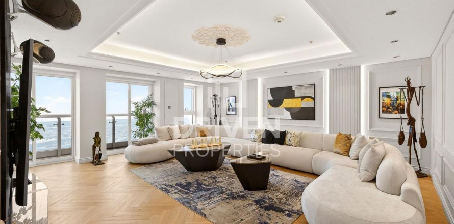Penthouse in Princess Tower, Dubai Marina, Dubai 5 bedrooms, 571.07 sq.m. № 136740