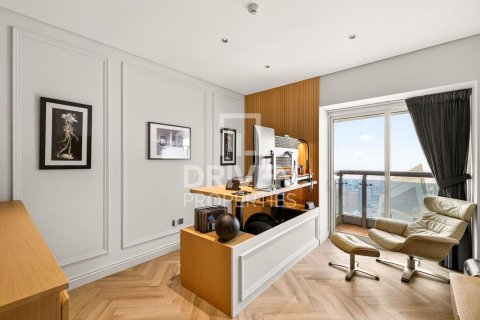 Penthouse in Princess Tower, Dubai Marina, Dubai 5 bedrooms, 571.07 sq.m. № 136740 - photo 4
