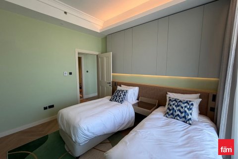 Apartment in Al Barsha, Dubai 2 bedrooms, 138.6 sq.m. № 72202 - photo 13