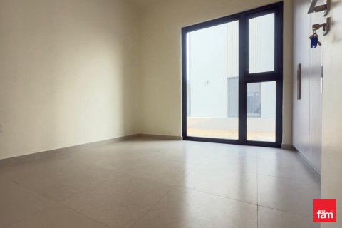 Снять в аренду виллу в Дубае: 4 спальни, 369м², № 72198 - фото 6