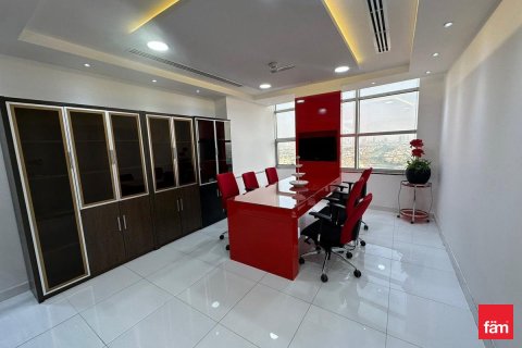 Office in Dubai 156.7 sq.m. № 72199 - photo 9