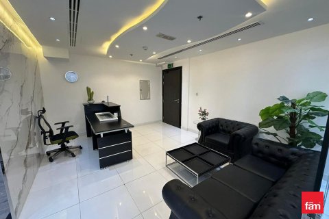 Office in Dubai 156.7 sq.m. № 72199 - photo 3