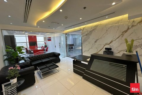 Office in Dubai 156.7 sq.m. № 72199 - photo 4