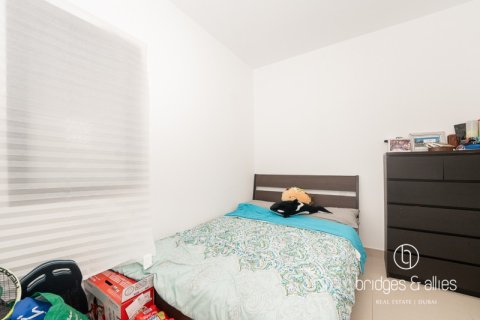 Снять в аренду виллу в Дубай Хилс Эстейт, Дубай: 3 спальни, 203м², № 83207 - фото 15