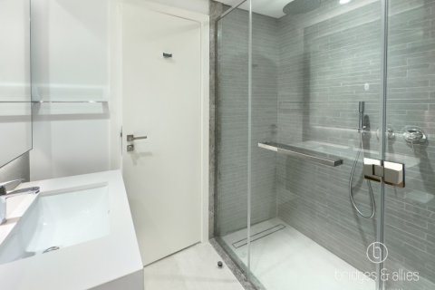 Снять в аренду квартиру в Дубай Хилс Эстейт, Дубай: 2 спальни, 118м², № 83209 - фото 20