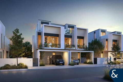 Villa in Jumeirah Golf Estates, Dubai 5 bedrooms, 373 sq.m. № 75234 - photo 2
