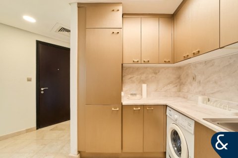 Купить квартиру в DIFC, Дубай: студию, 84м², № 75235 - фото 19