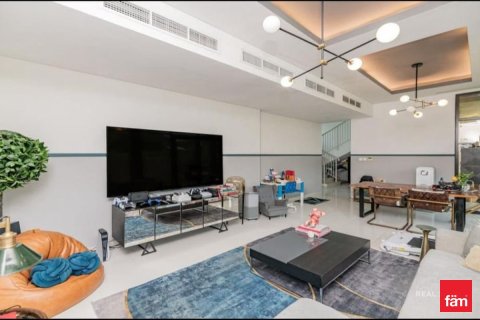 Townhouse in Dubai 3 bedrooms, 253 sq.m. № 58832 - photo 7
