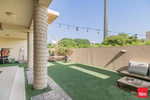 Townhouse in Dubai 3 bedrooms, 253 sq.m. № 58832 - photo 9