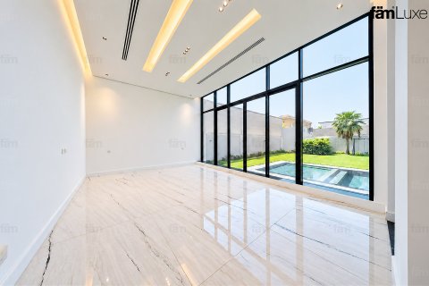 Villa in Al Barsha, Dubai 5 bedrooms, 1227.9 sq.m. № 141774 - photo 27
