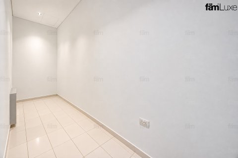 Villa in Al Barsha, Dubai 5 bedrooms, 1227.9 sq.m. № 141774 - photo 24