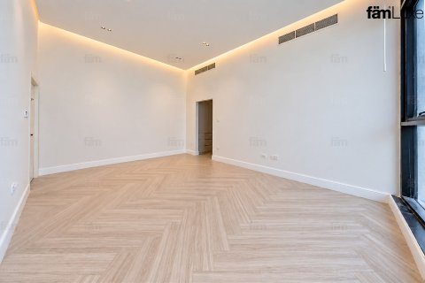 Villa in Al Barsha, Dubai 5 bedrooms, 1227.9 sq.m. № 141774 - photo 23