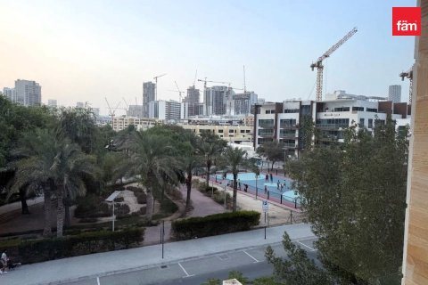 Townhouse in Dubai 4 bedrooms, 158.6 sq.m. № 118378 - photo 14