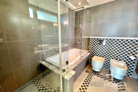 Villa à Jumeirah Park, Dubai, 4 chambres, 455 m², № 16346 - photo 9