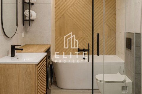 Apartment in Dubai studio, 77 sq.m. № 85462 - photo 13