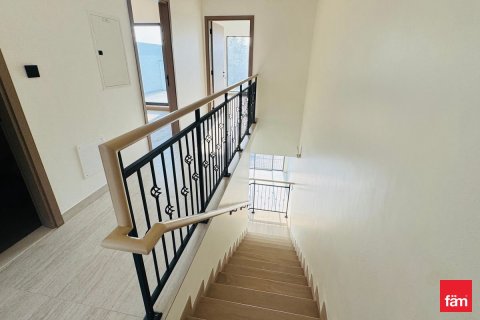 Снять в аренду таунхаус в Дубае: 4 спальни, 211.5м², № 76876 - фото 19