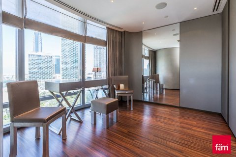 Apartamento en Downtown Dubai (Downtown Burj Dubai), Dubai, 2 dormitorios, 201.8 m², № 11917 - foto 20