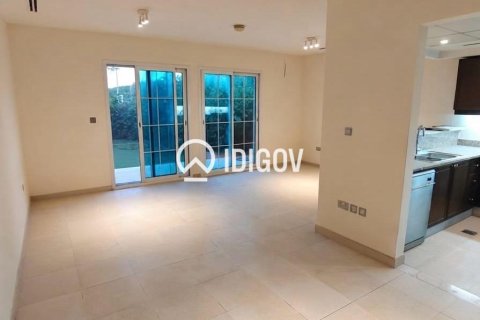 Adosado en Jumeirah Village Triangle, Dubai, 2 dormitorios, 169.46 m², № 120769 - foto 2