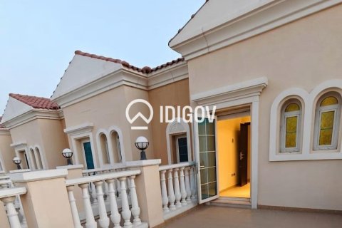 Adosado en Jumeirah Village Triangle, Dubai, 2 dormitorios, 169.46 m², № 120769 - foto 6