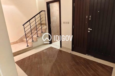 Adosado en Jumeirah Village Triangle, Dubai, 2 dormitorios, 169.46 m², № 120769 - foto 13