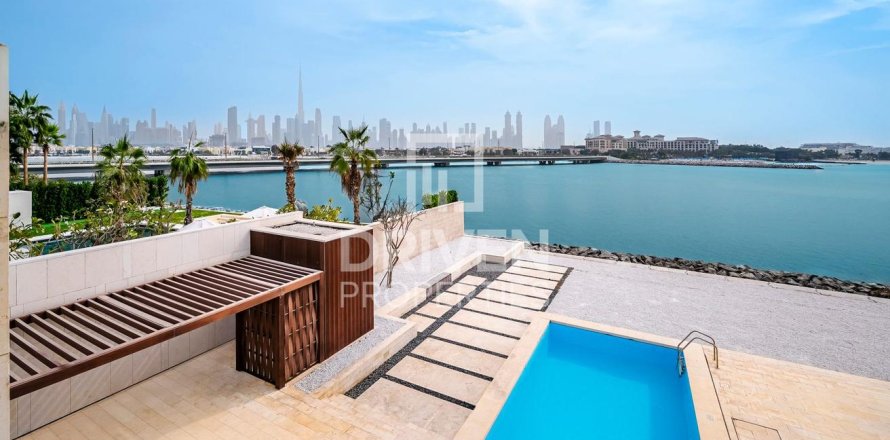 Вилла в Jumeirah Bay Island, Джумейра, Дубай, 5 спален, 1774.54м², № 125111