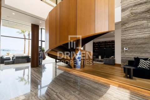 Villa in Jumeirah Bay Island, Jumeirah, Dubai 6 bedrooms, 2703.57 sq.m. № 125108