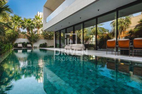 Villa en La Mer, Jumeirah, Dubai, 6 dormitorios, 893.73 m², № 125113 - foto 2