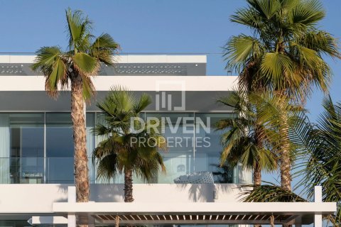 Villa in Jumeirah Bay Island, Jumeirah, Dubai 5 bedrooms, 1602.76 sq.m. № 125109 - photo 18
