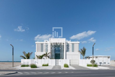Villa in Jumeirah Bay Island, Jumeirah, Dubai 5 bedrooms, 1602.76 sq.m. № 125109 - photo 22
