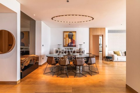 Apartment in Jumeirah Bay Island, Jumeirah, Dubai 3 bedrooms, 244.43 sq.m. № 125112