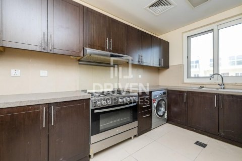 Villa en International City, Dubai, 3 dormitorios, 154 m², № 20751 - foto 10