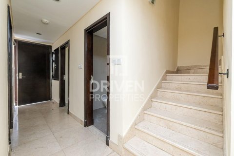 Villa en International City, Dubai, 3 dormitorios, 154 m², № 20751 - foto 7