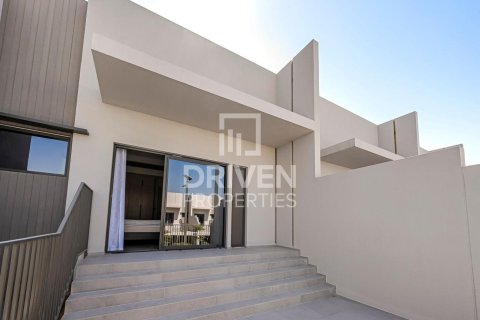 Townhouse in Mohammed Bin Rashid City, Dubai 3 bedrooms, 146 sq.m. № 20753 - photo 16