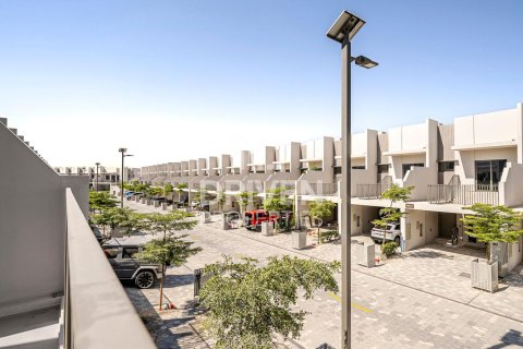 Townhouse in Mohammed Bin Rashid City, Dubai 3 bedrooms, 146 sq.m. № 20753 - photo 10