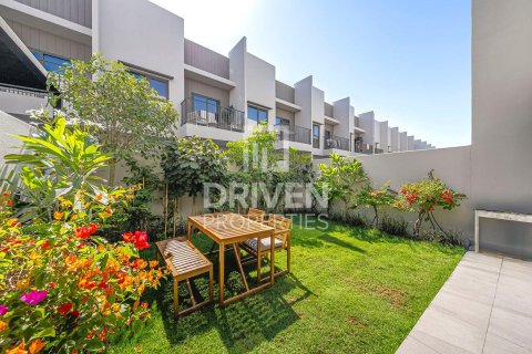 Townhouse in Mohammed Bin Rashid City, Dubai 3 bedrooms, 146 sq.m. № 20753 - photo 9