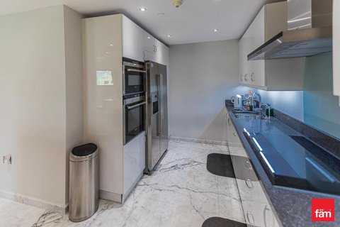 Apartamento en Dubai, 2 dormitorios, 275.4 m², № 89538 - foto 12