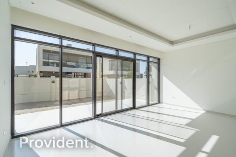 Villa en Dubai, 3 dormitorios, 324 m², № 2469 - foto 4
