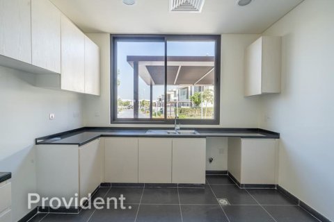 Villa en Dubai, 3 dormitorios, 324 m², № 2469 - foto 10
