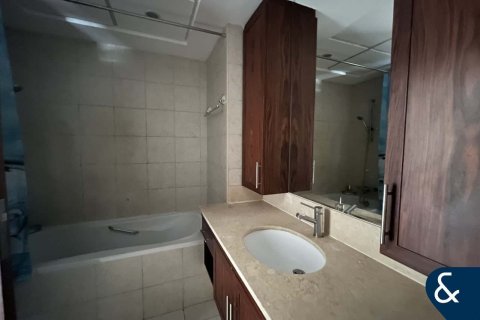 Снять в аренду квартиру в Даунтаун Дубай (Даунтаун Бурдж Дубай), Дубай: 1 спальня, 88м², № 76524 - фото 9