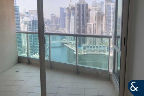 Apartment in Emaar 6 Towers, Dubai Marina, Dubai 3 bedrooms, 218 sq.m. № 76521 - photo 10