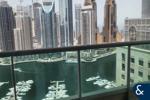 Apartment in Emaar 6 Towers, Dubai Marina, Dubai 3 bedrooms, 218 sq.m. № 76521 - photo 9