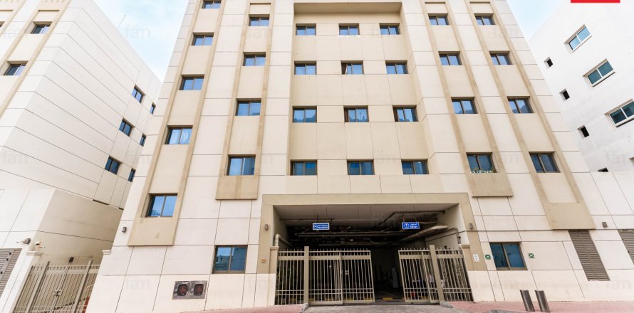 Общежитие для рабочих в Дубае, 5388.3м², № 11468