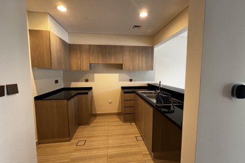 Villa in Dubai 4 bedrooms, 231 sq.m. № 109601 - photo 3