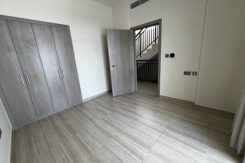 Villa in Dubai 4 bedrooms, 231 sq.m. № 109601 - photo 8
