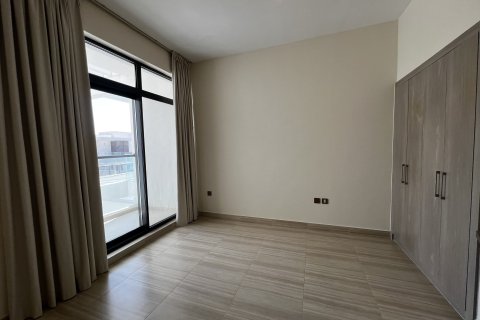 Villa in Dubai 4 bedrooms, 231 sq.m. № 109601 - photo 7